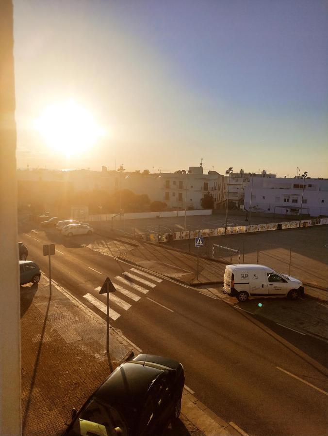 Apartamento Conileño con Terraza Conil De La Frontera Exterior foto